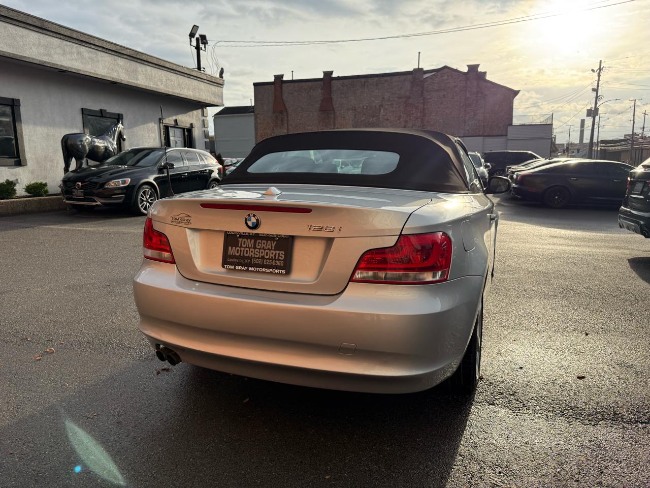 BMW 1 Series 2dr Conv 128i SULEV 2012