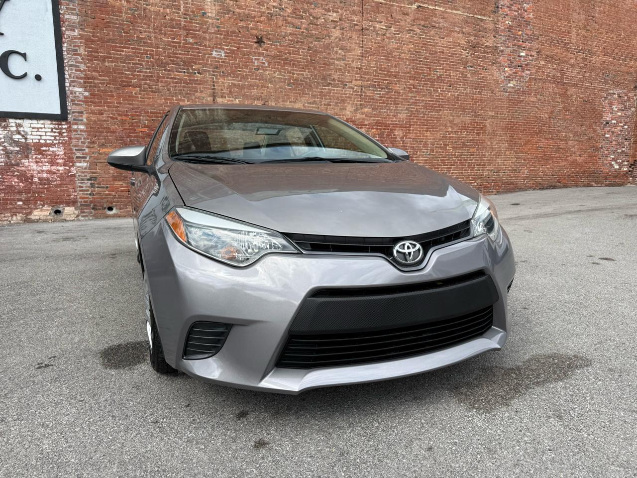 Toyota Corolla 4dr Sdn CVT LE Premium (Natl) 2015