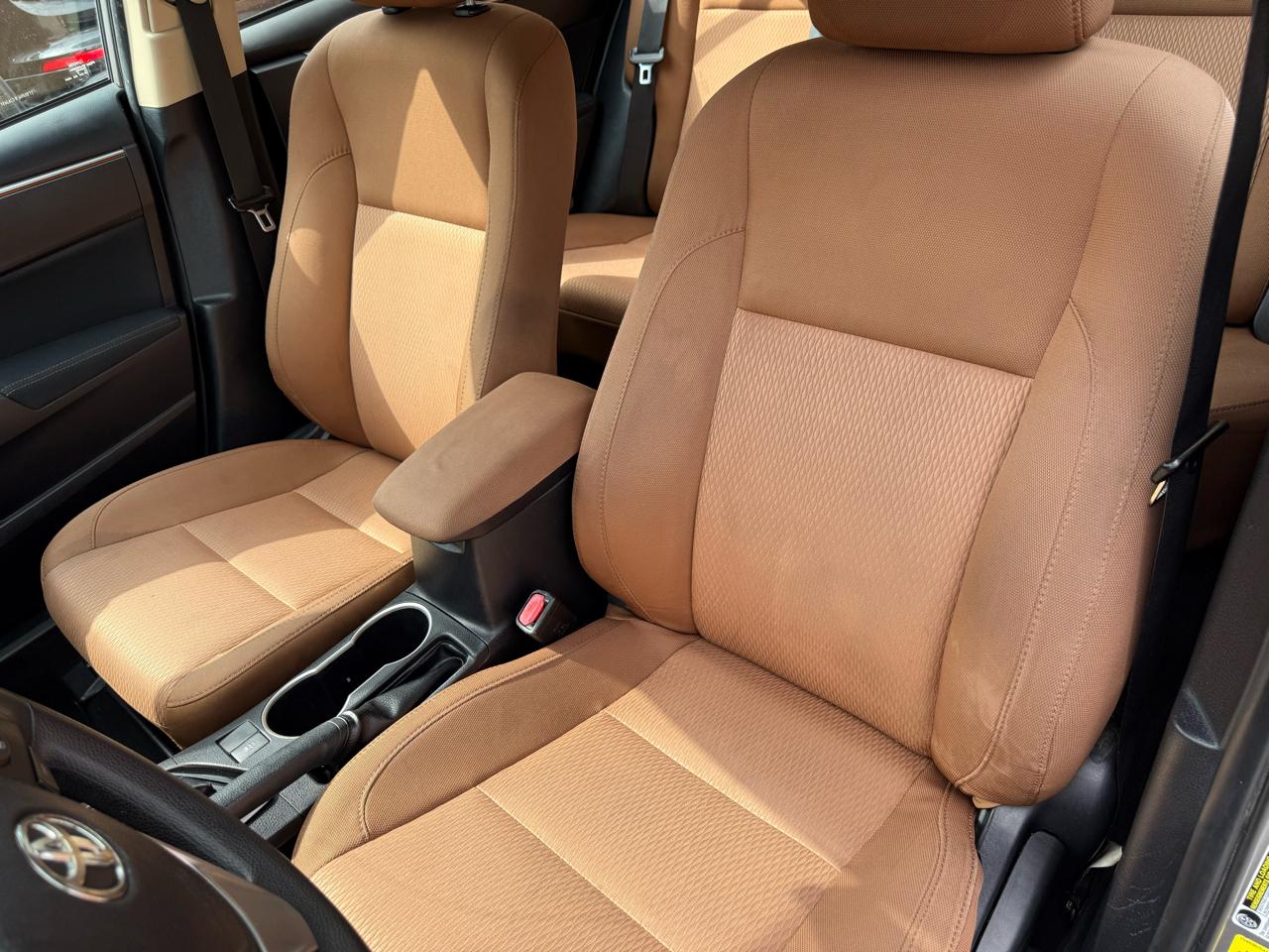 Toyota Corolla 4dr Sdn CVT LE Premium (Natl) 2015