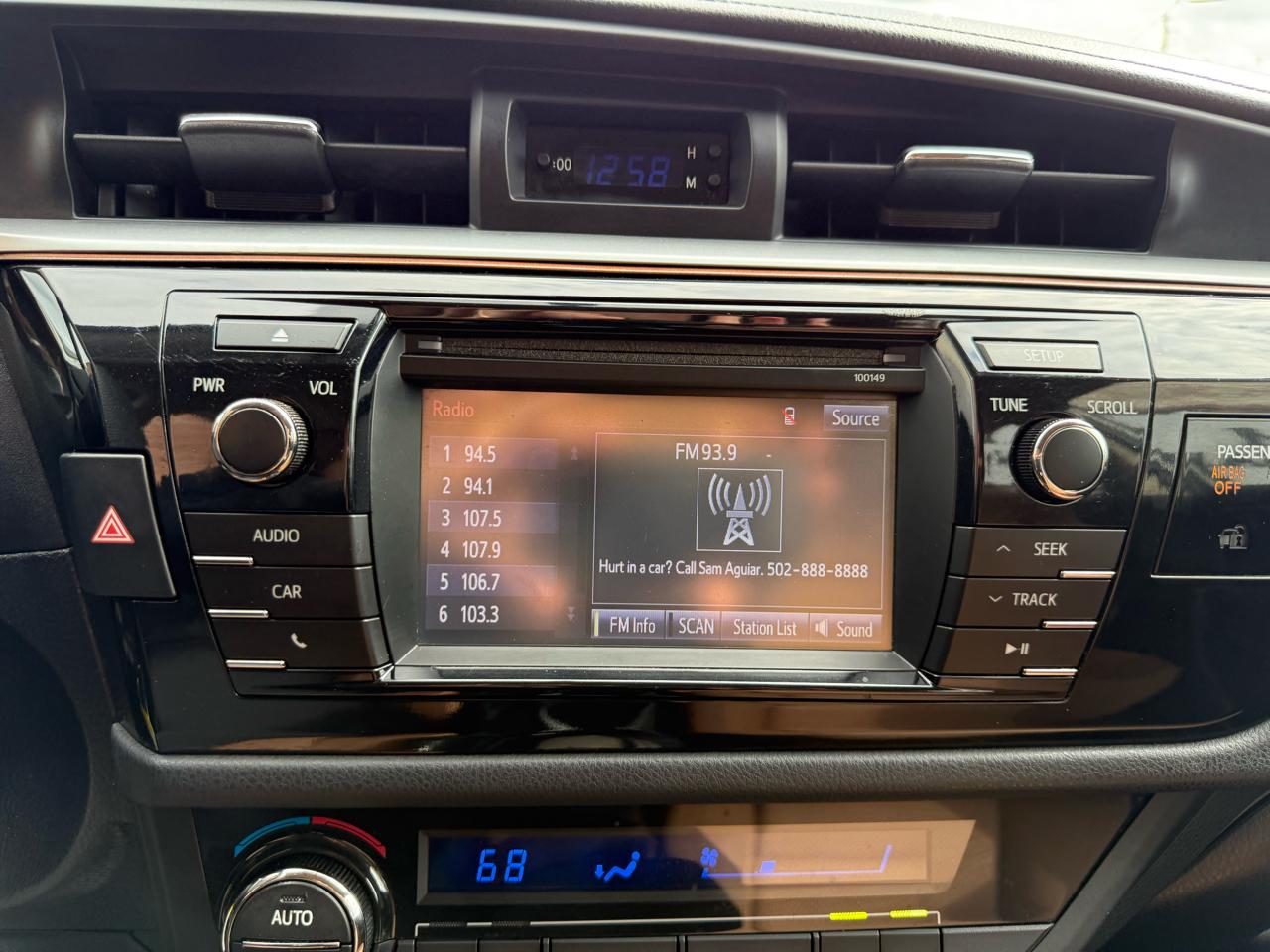 Toyota Corolla 4dr Sdn CVT LE Premium (Natl) 2015