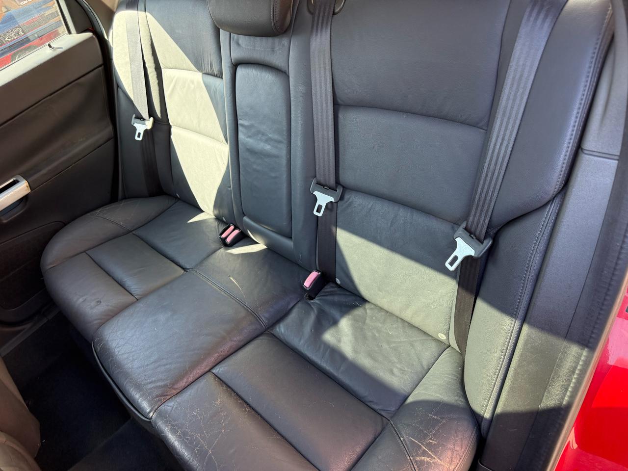 Volvo S40 4dr Sdn 2.4L FWD 2009