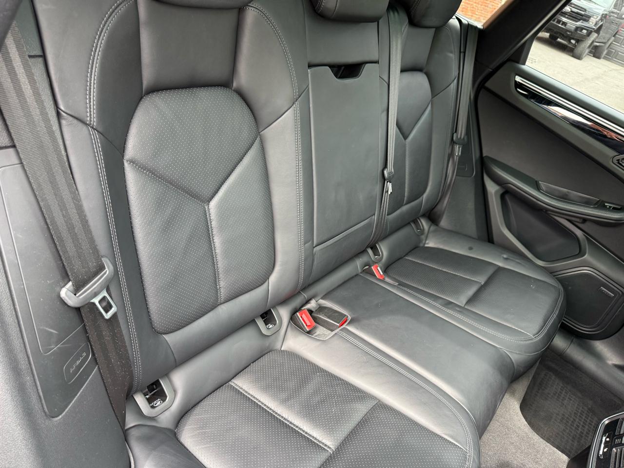 Porsche Macan S AWD 2017