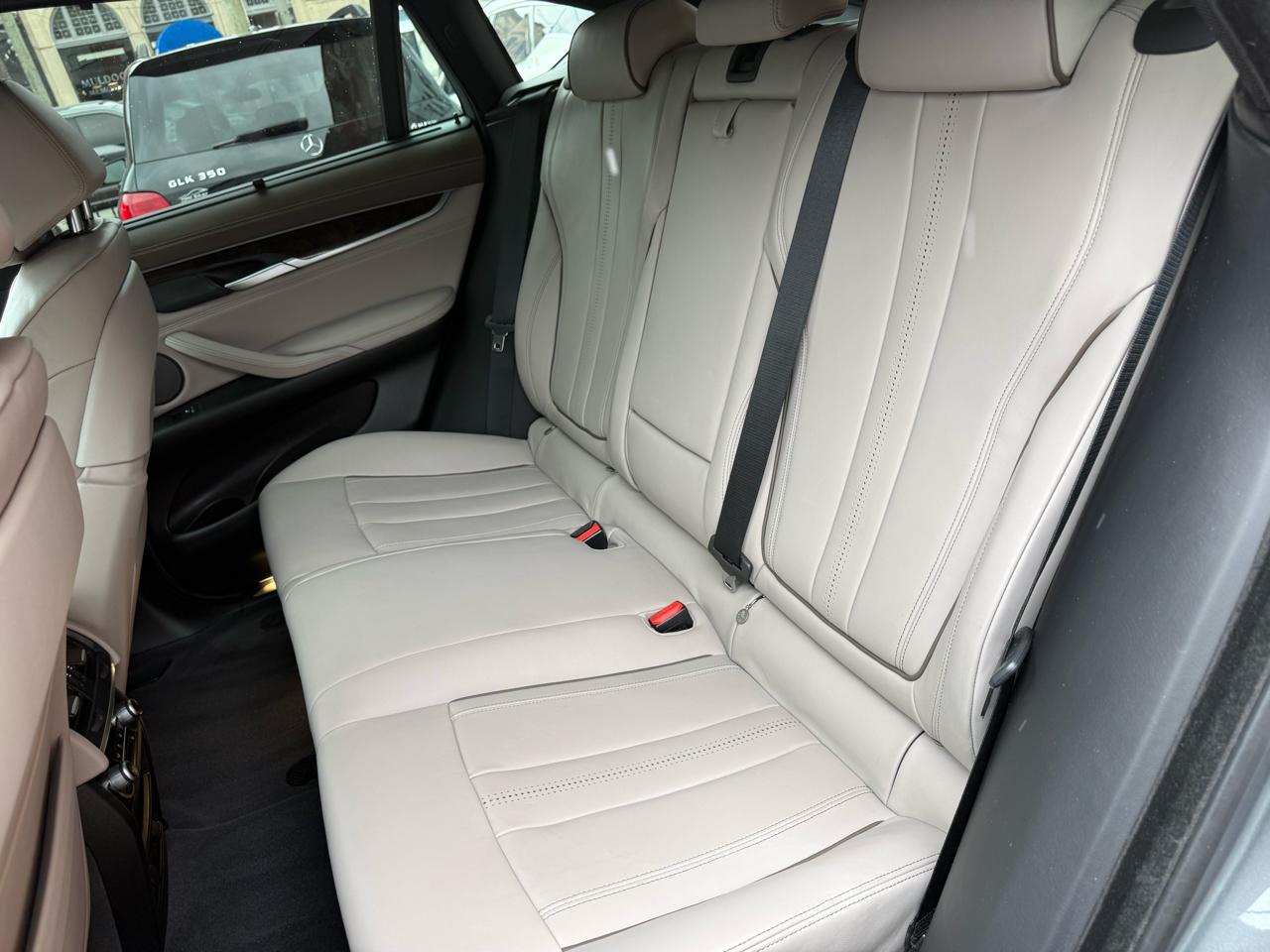 BMW X6 xDrive50i Sports Activity Coupe 2019