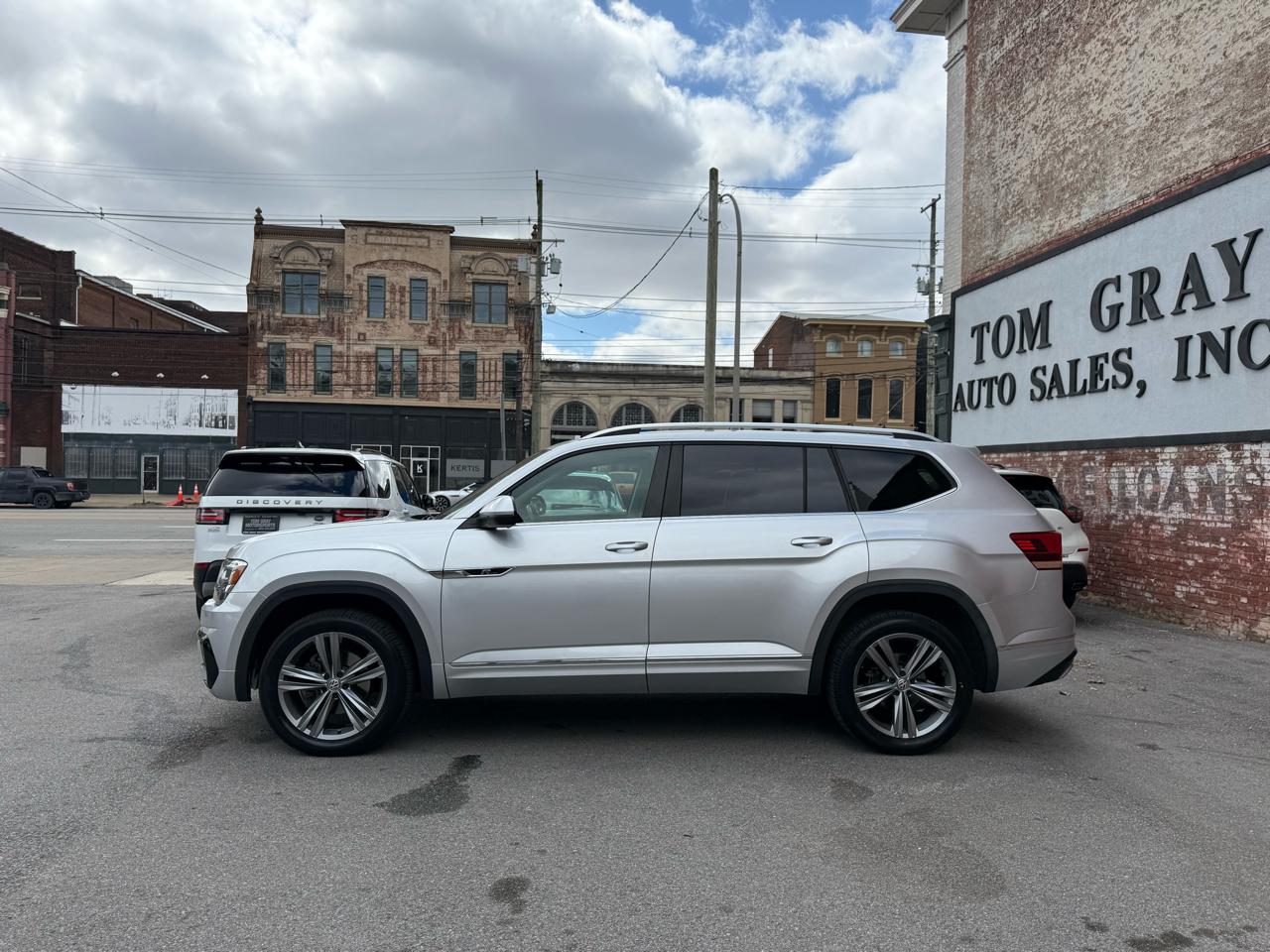 Volkswagen Atlas 3.6L V6 SE w/Technology R-Line 4MOTION 2019