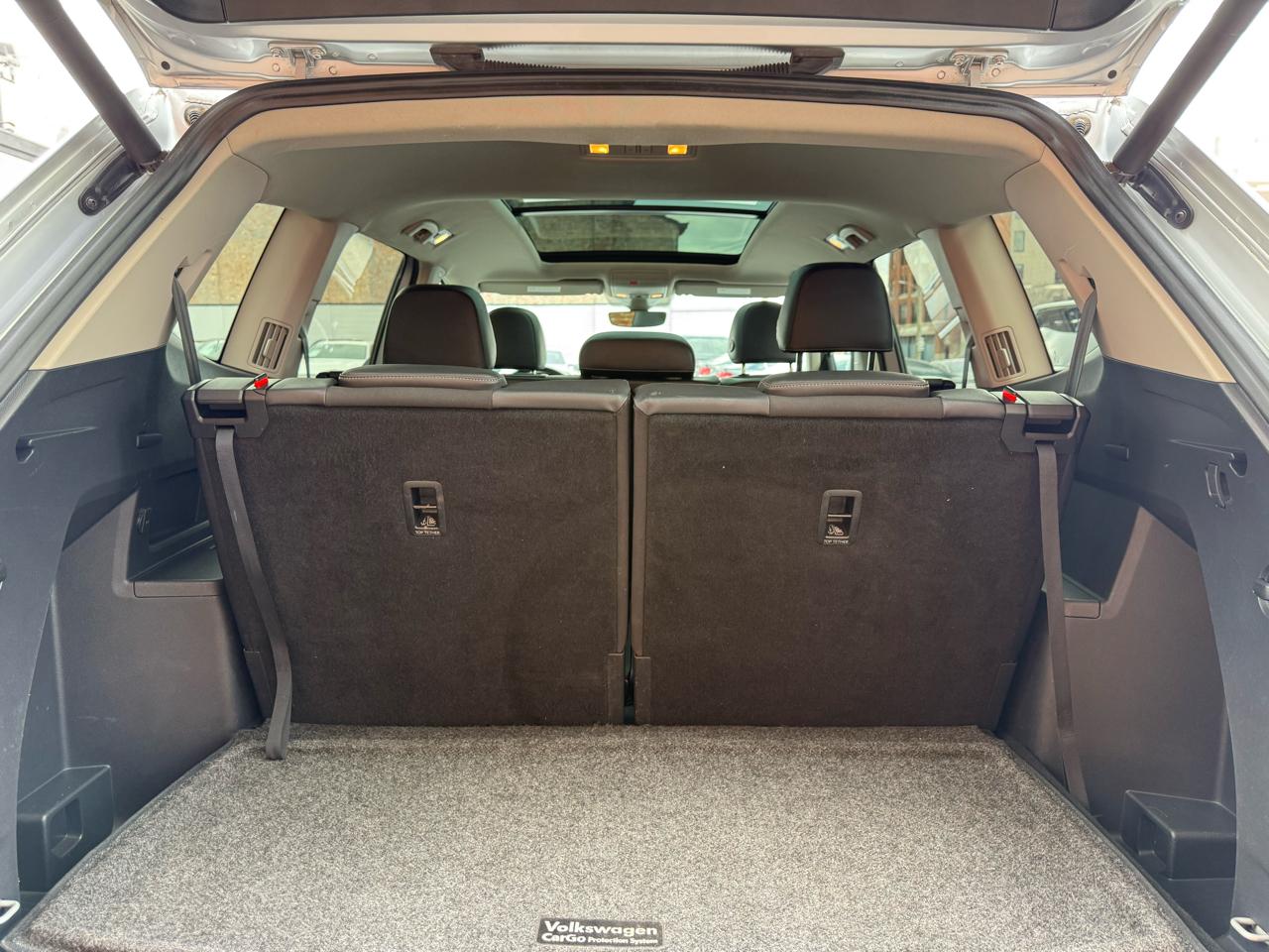 Volkswagen Atlas 3.6L V6 SE w/Technology R-Line 4MOTION 2019