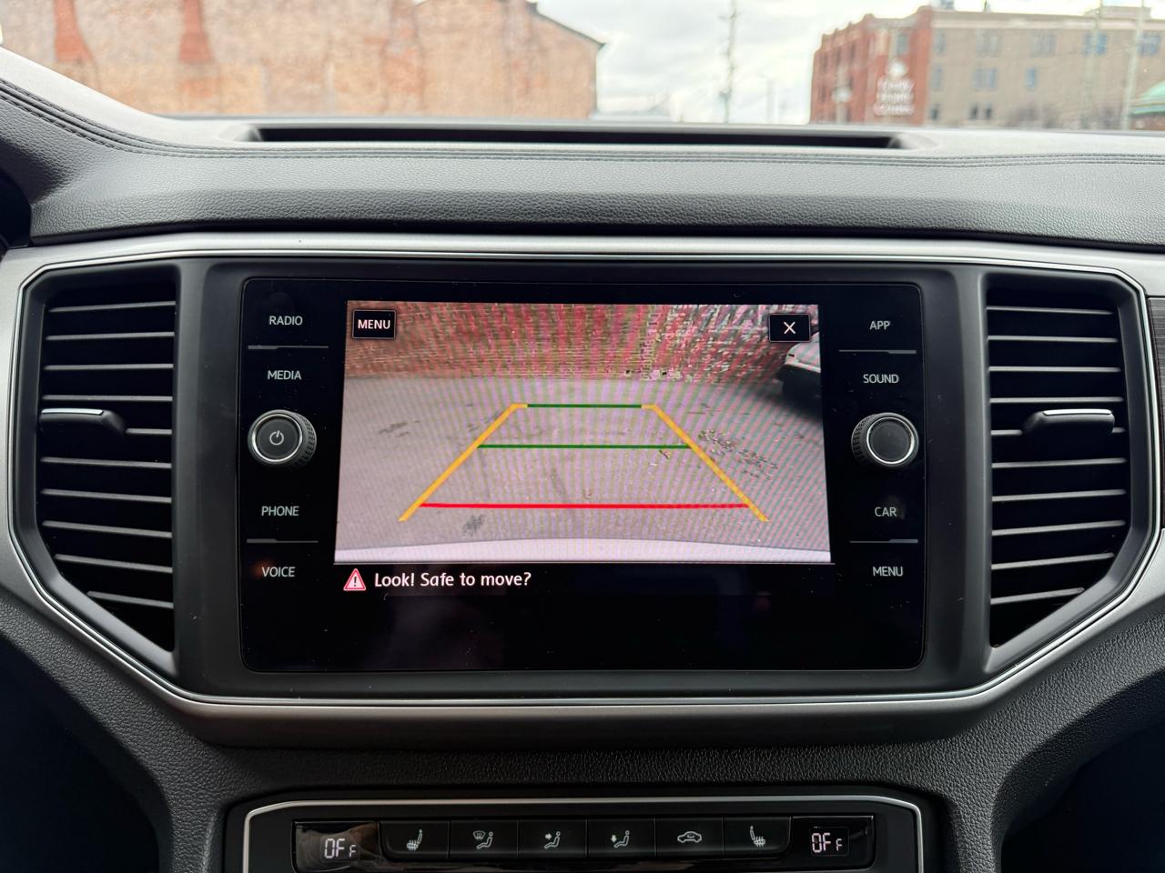 Volkswagen Atlas 3.6L V6 SE w/Technology R-Line 4MOTION 2019