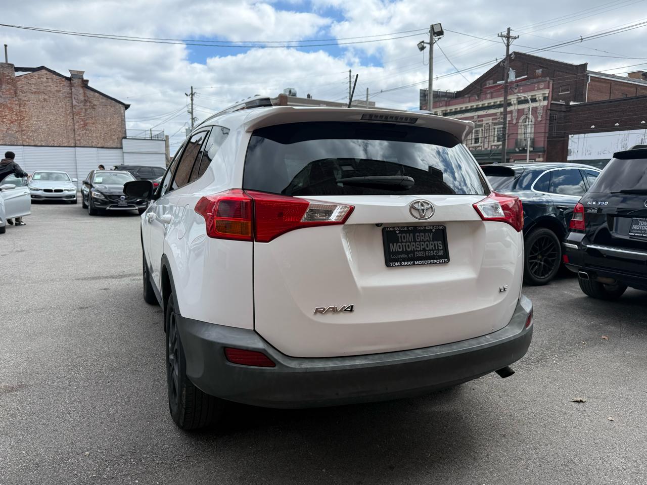Toyota RAV4  2014