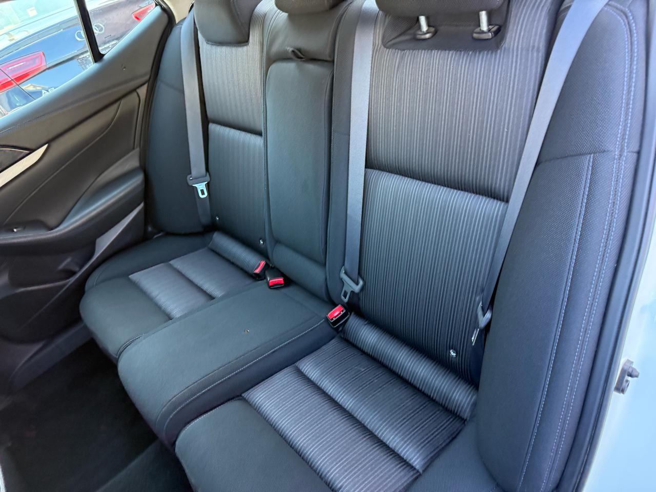 Nissan Maxima S 3.5L 2017