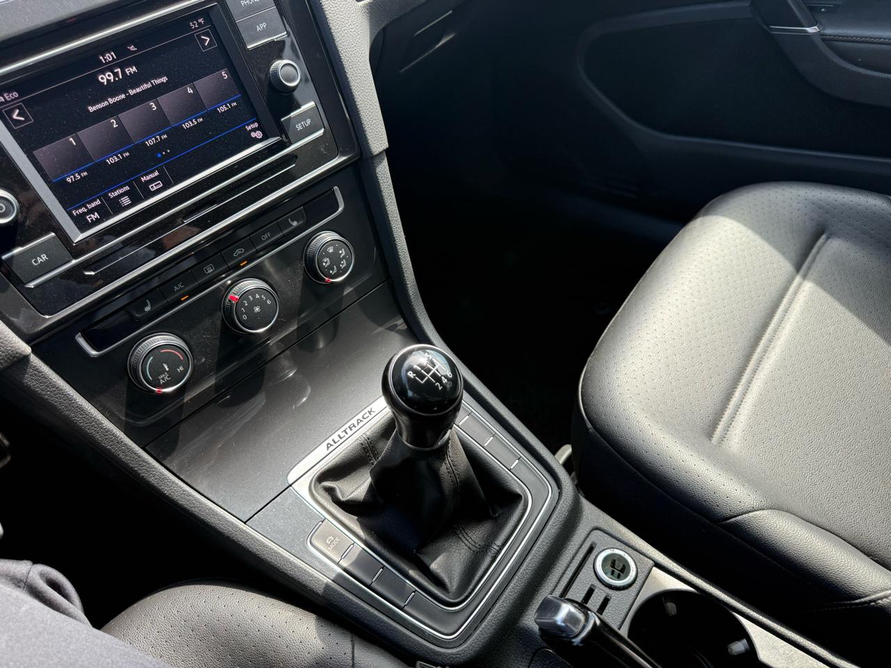 Volkswagen Golf Alltrack 1.8T S Manual 2019