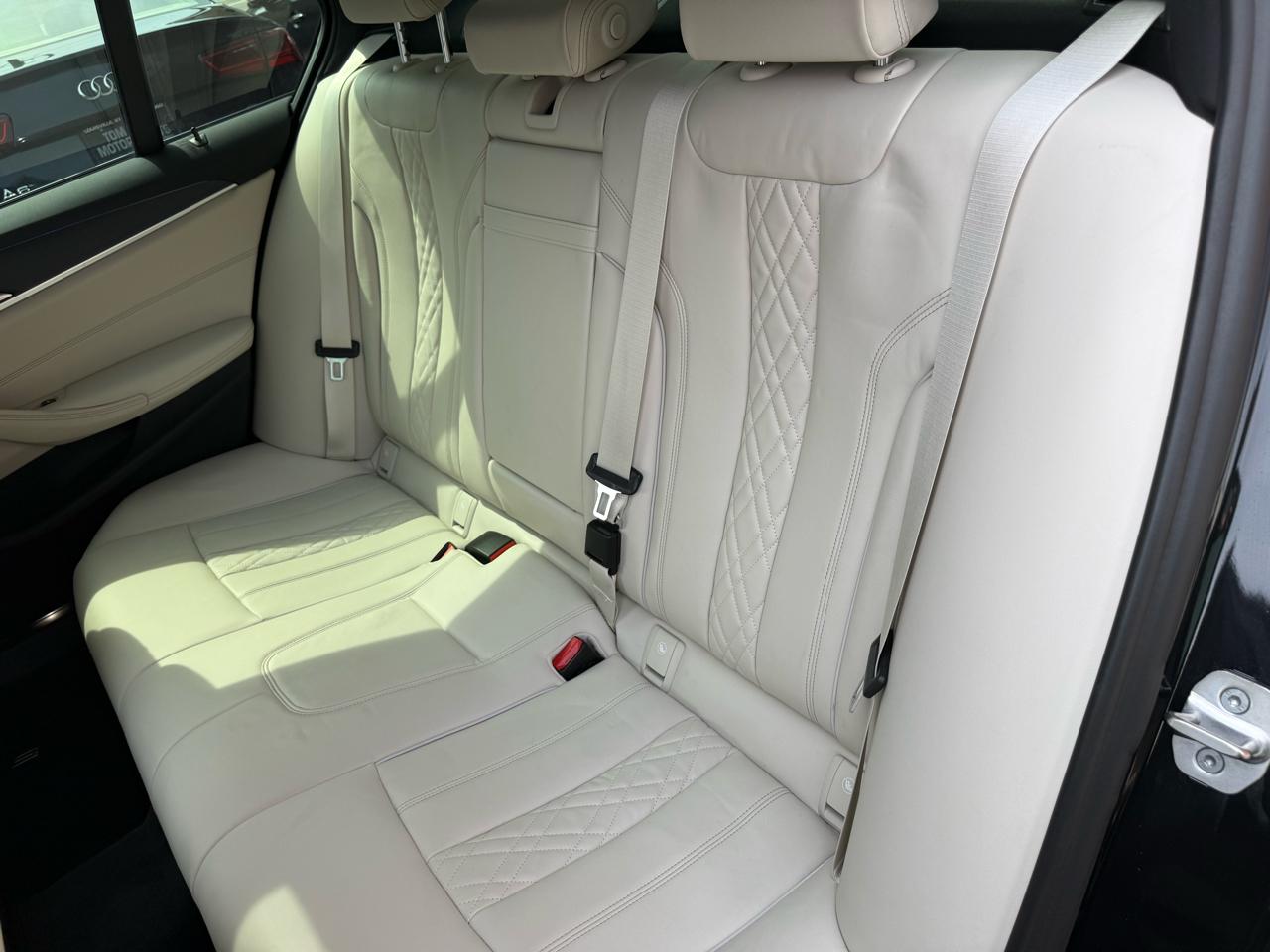 BMW 5 Series 540i xDrive Sedan 2022