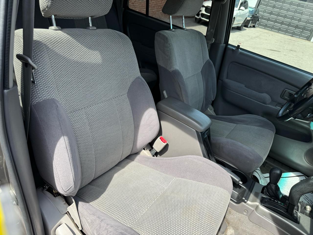 Toyota 4Runner 4dr SR5 3.4L Auto 4WD 2002