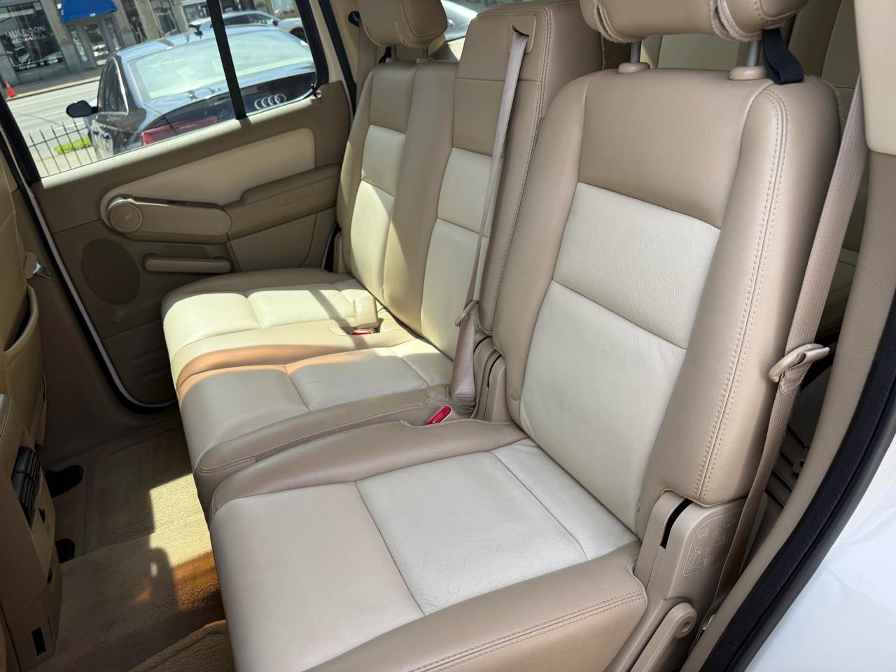 Ford Explorer 4WD 4dr V6 Limited 2007