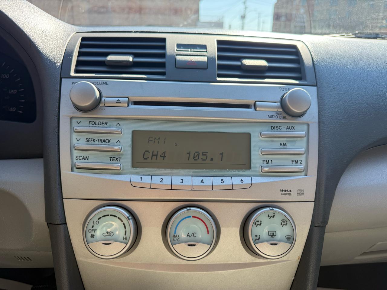 Toyota Camry 4dr Sdn I4 Auto LE (Natl) 2007