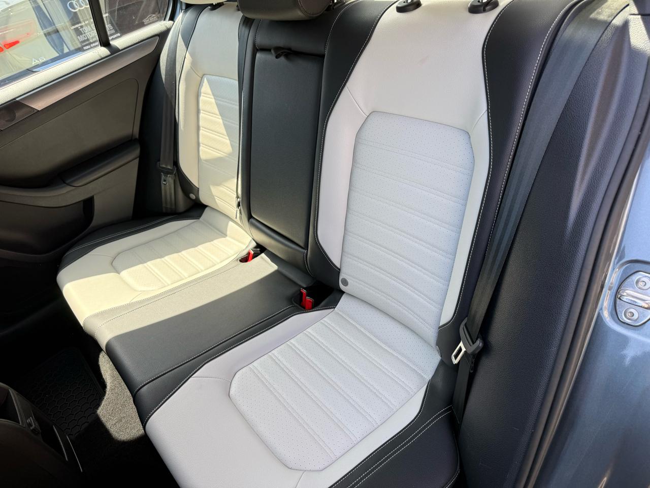 Volkswagen Jetta 1.8T Sport Auto 2017