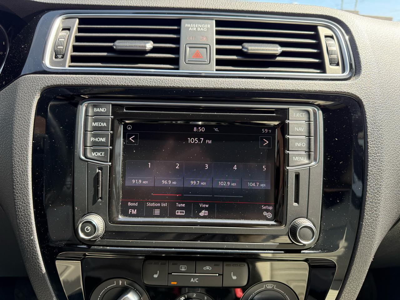 Volkswagen Jetta 1.8T Sport Auto 2017