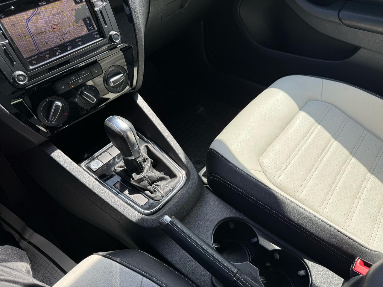 Volkswagen Jetta 1.8T Sport Auto 2017