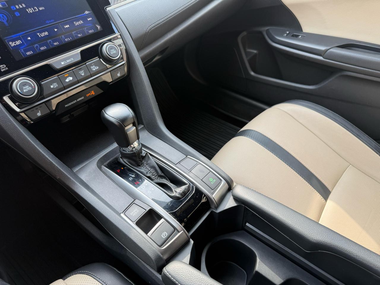 Honda Civic Hatchback Sport Touring CVT 2018