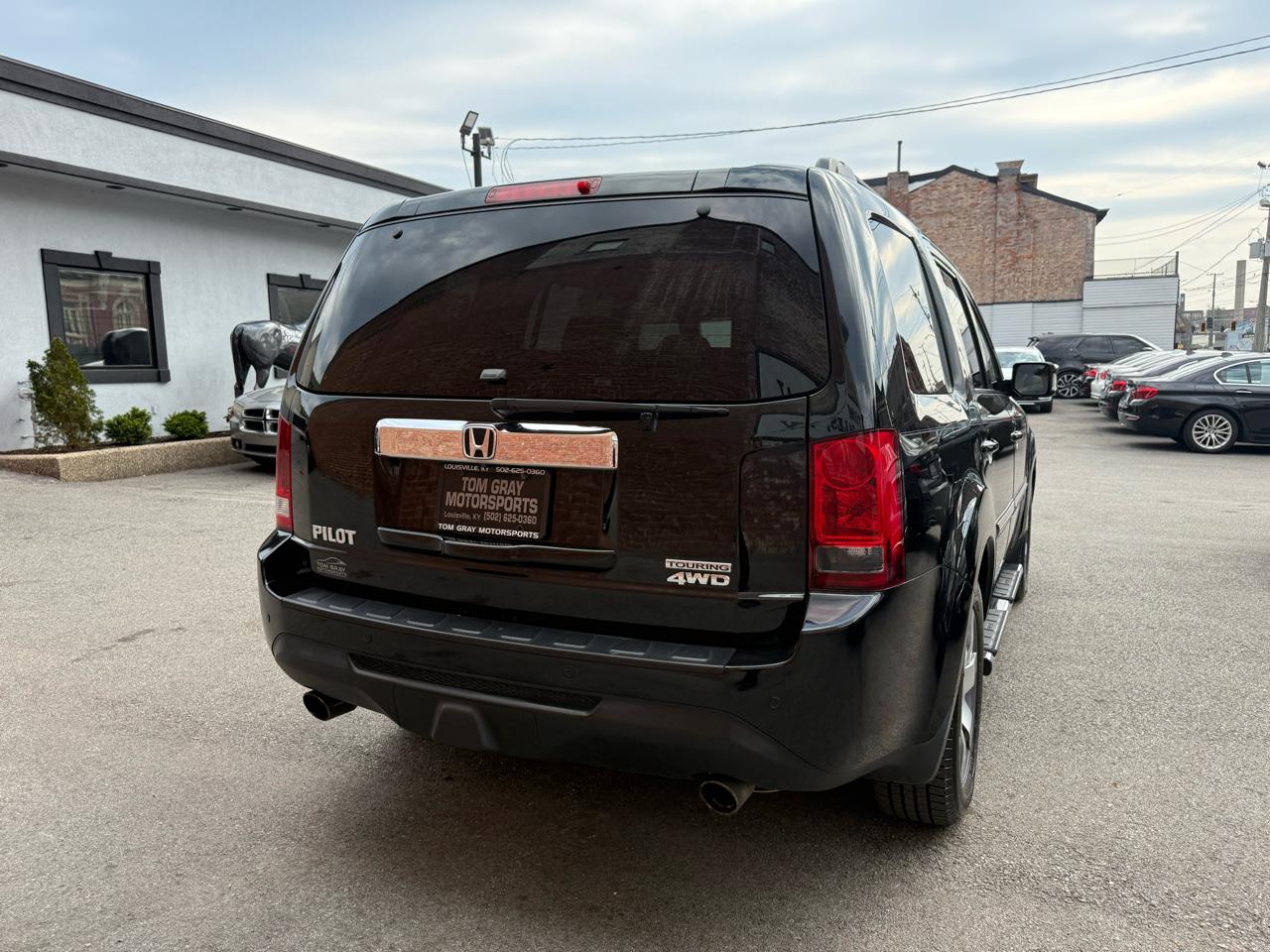 Honda Pilot 4WD 4dr Touring w/RES & Navi 2013