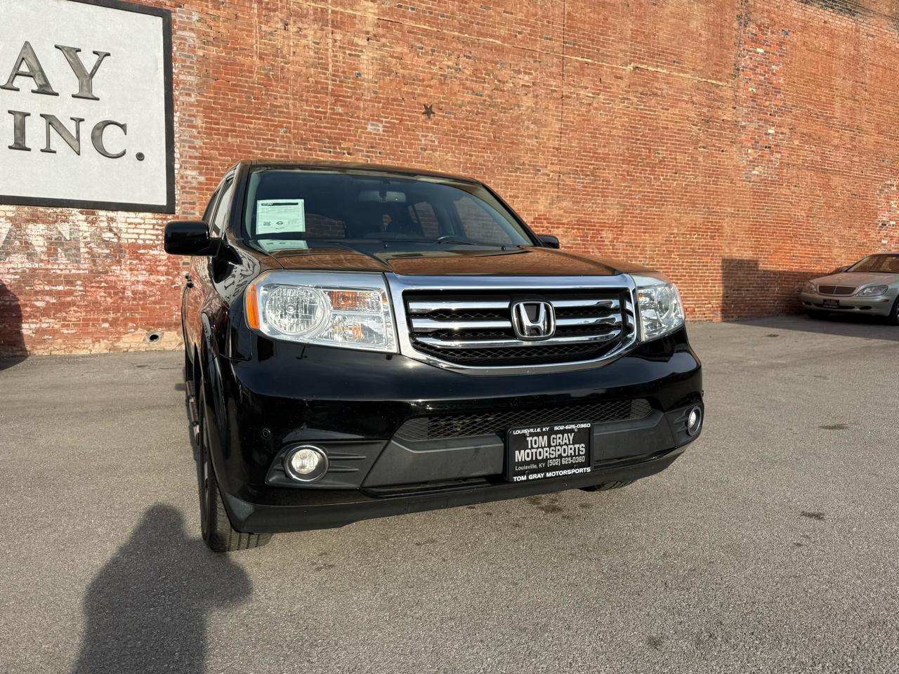 Honda Pilot 4WD 4dr Touring w/RES & Navi 2013