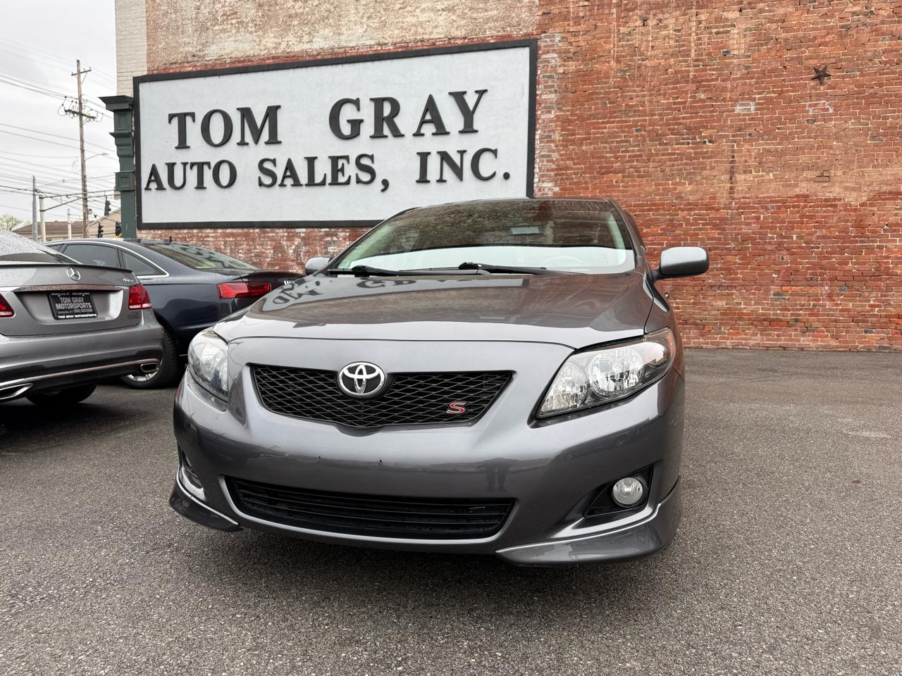 2010 Toyota Corolla 4dr Sdn Auto