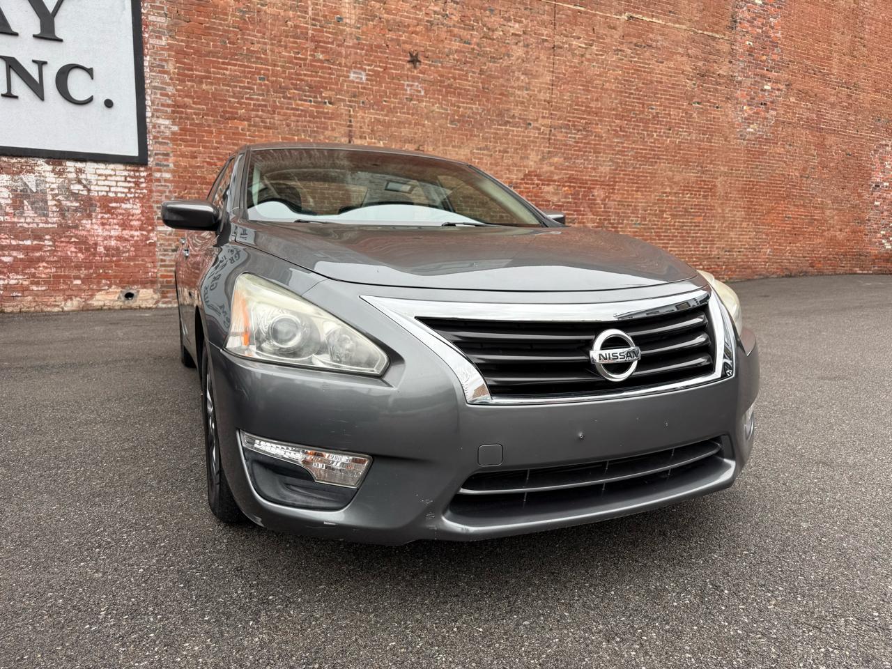 Nissan Altima 4dr Sdn I4 2.5 S 2015