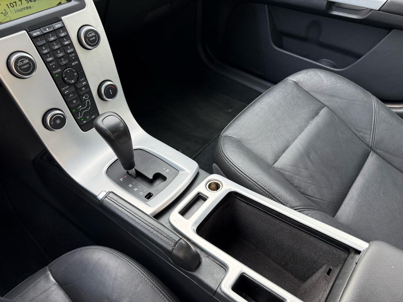 Volvo S40 4dr Sdn 2011