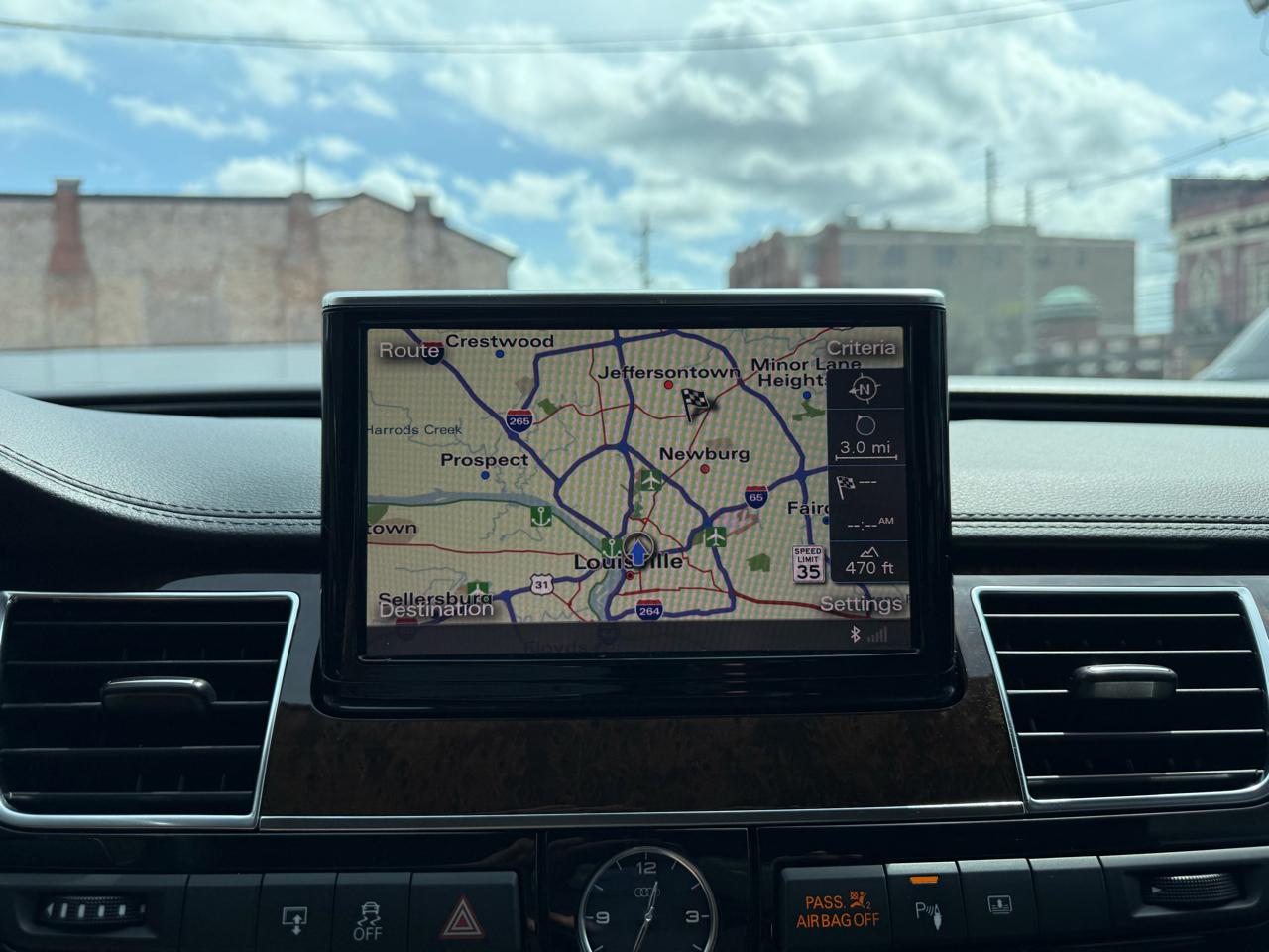 Audi A8 L 4dr Sdn 2011