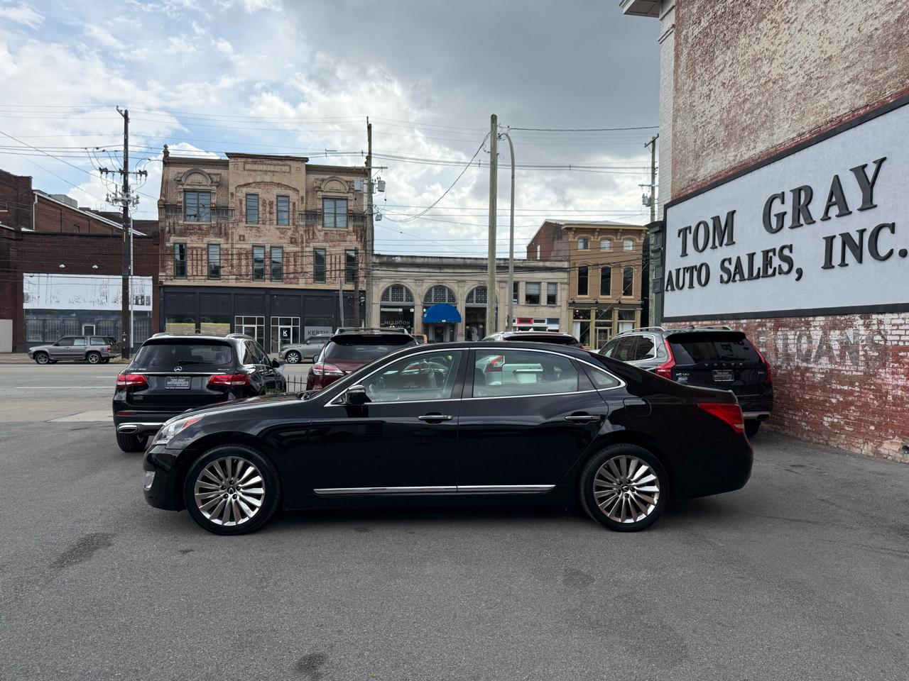 Hyundai Equus 4dr Sdn Signature 2014