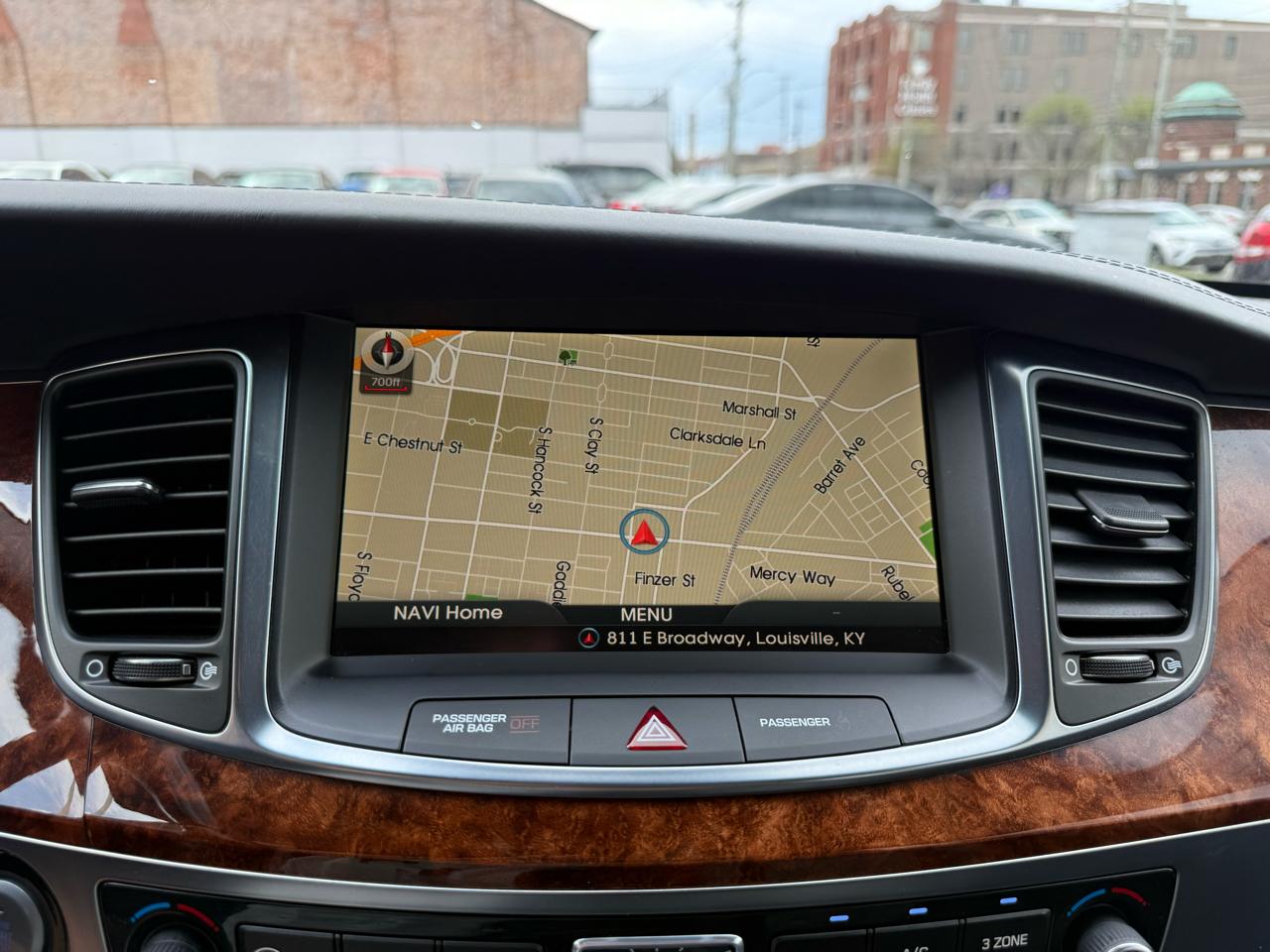 Hyundai Equus 4dr Sdn Signature 2014