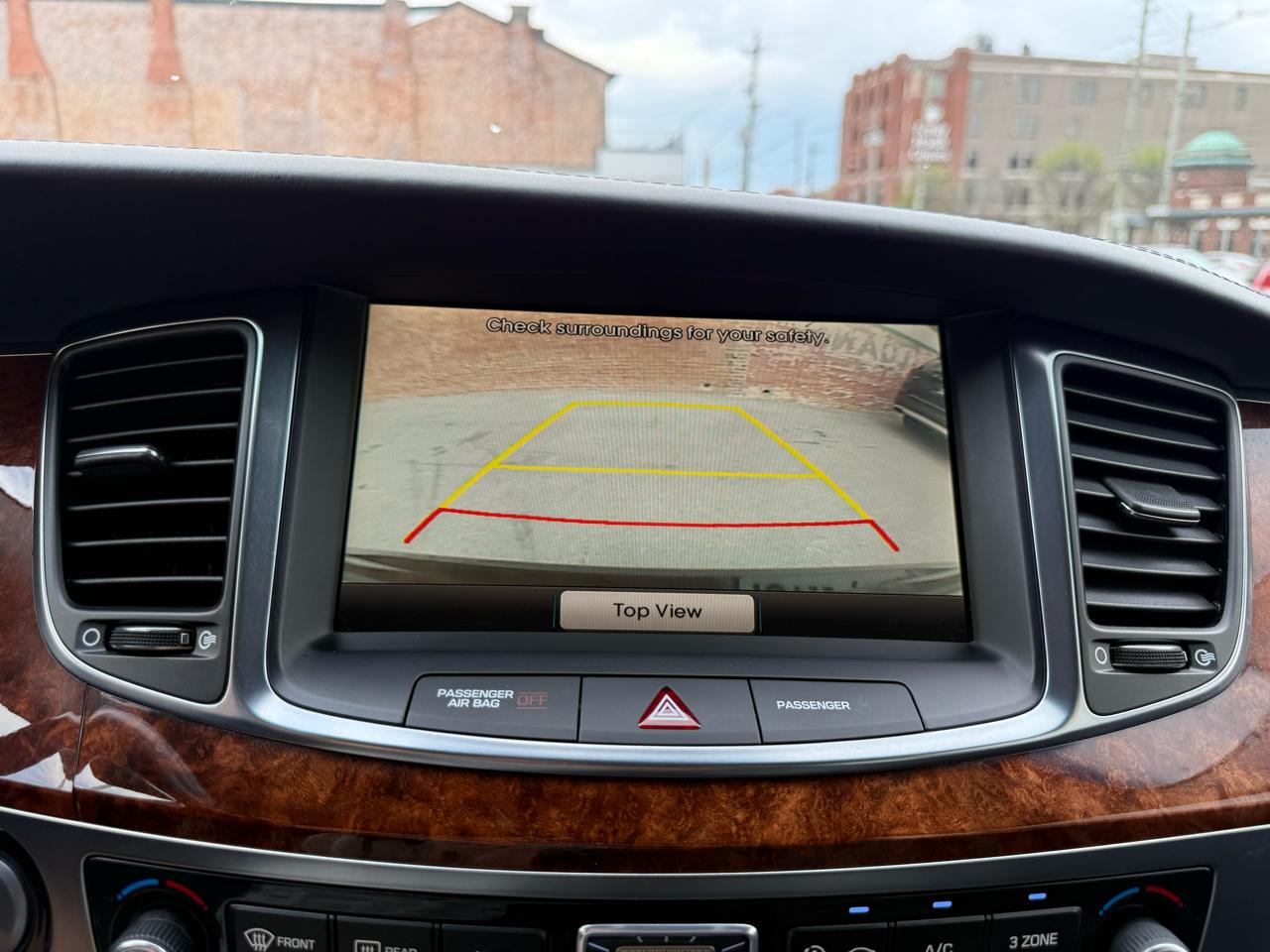 Hyundai Equus 4dr Sdn Signature 2014