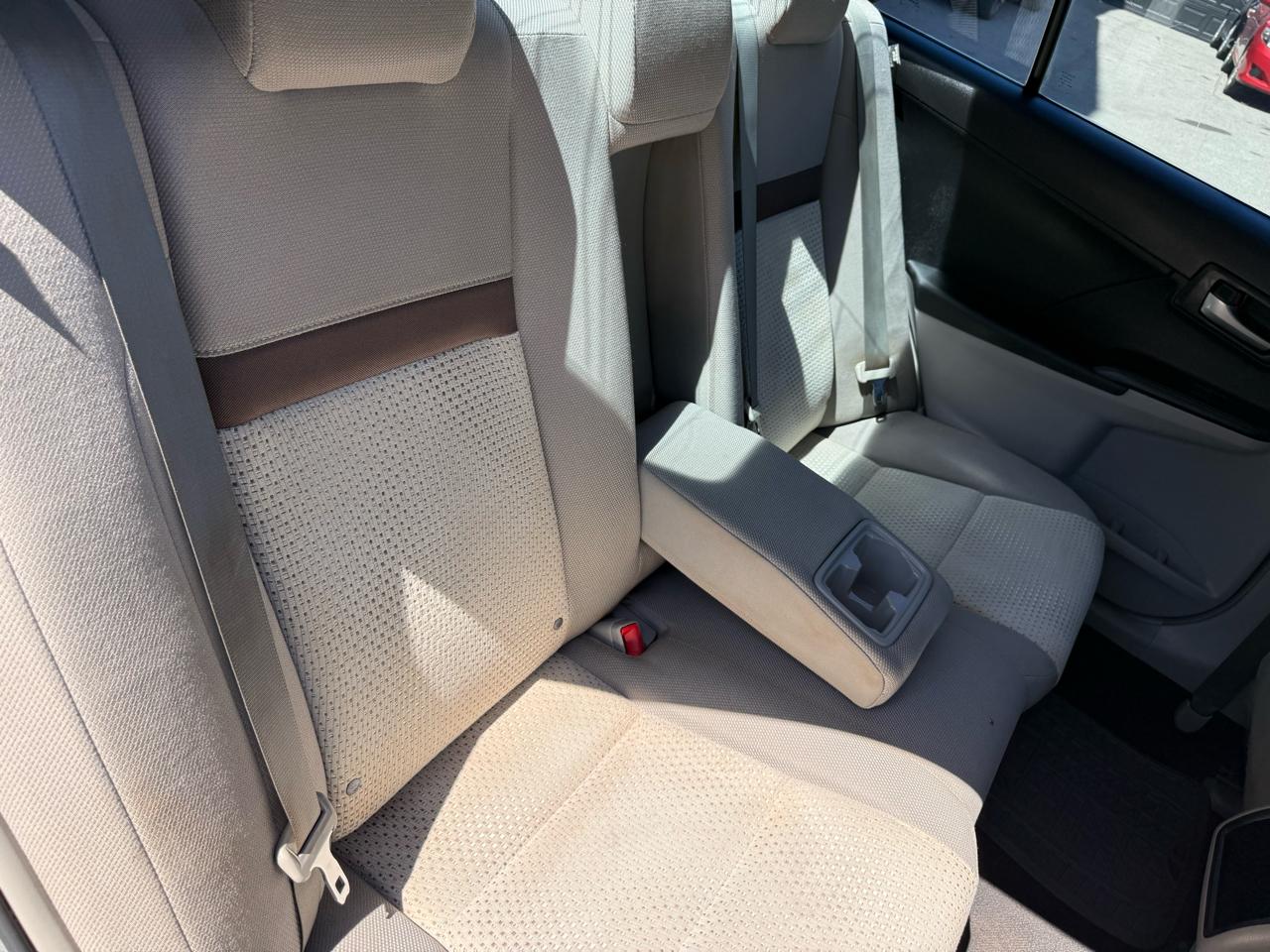 Toyota Camry 4dr Sdn I4 Auto SE Sport Limited Edition (Natl) 2012