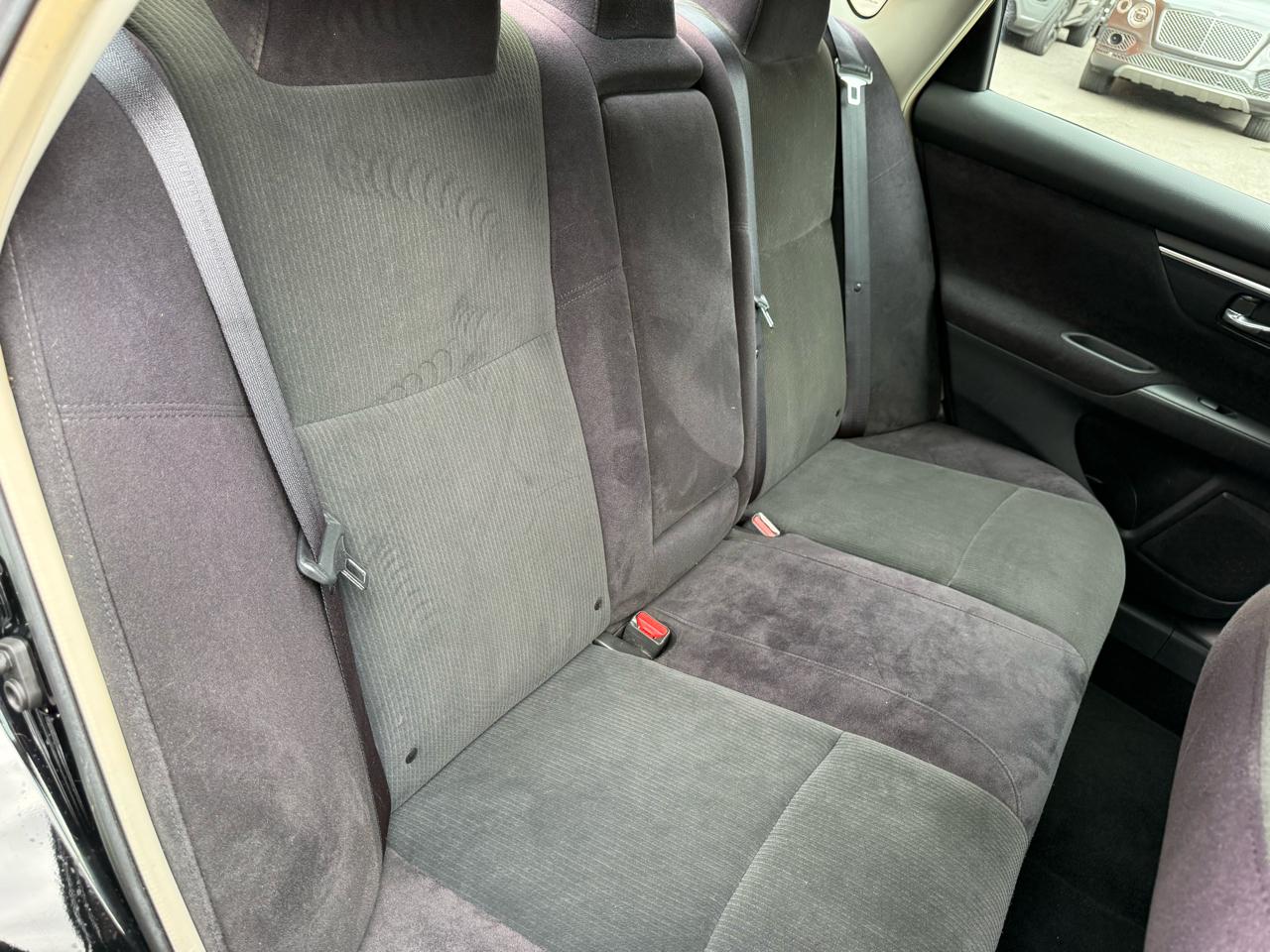 Nissan Altima 4dr Sdn I4 2.5 SV 2013