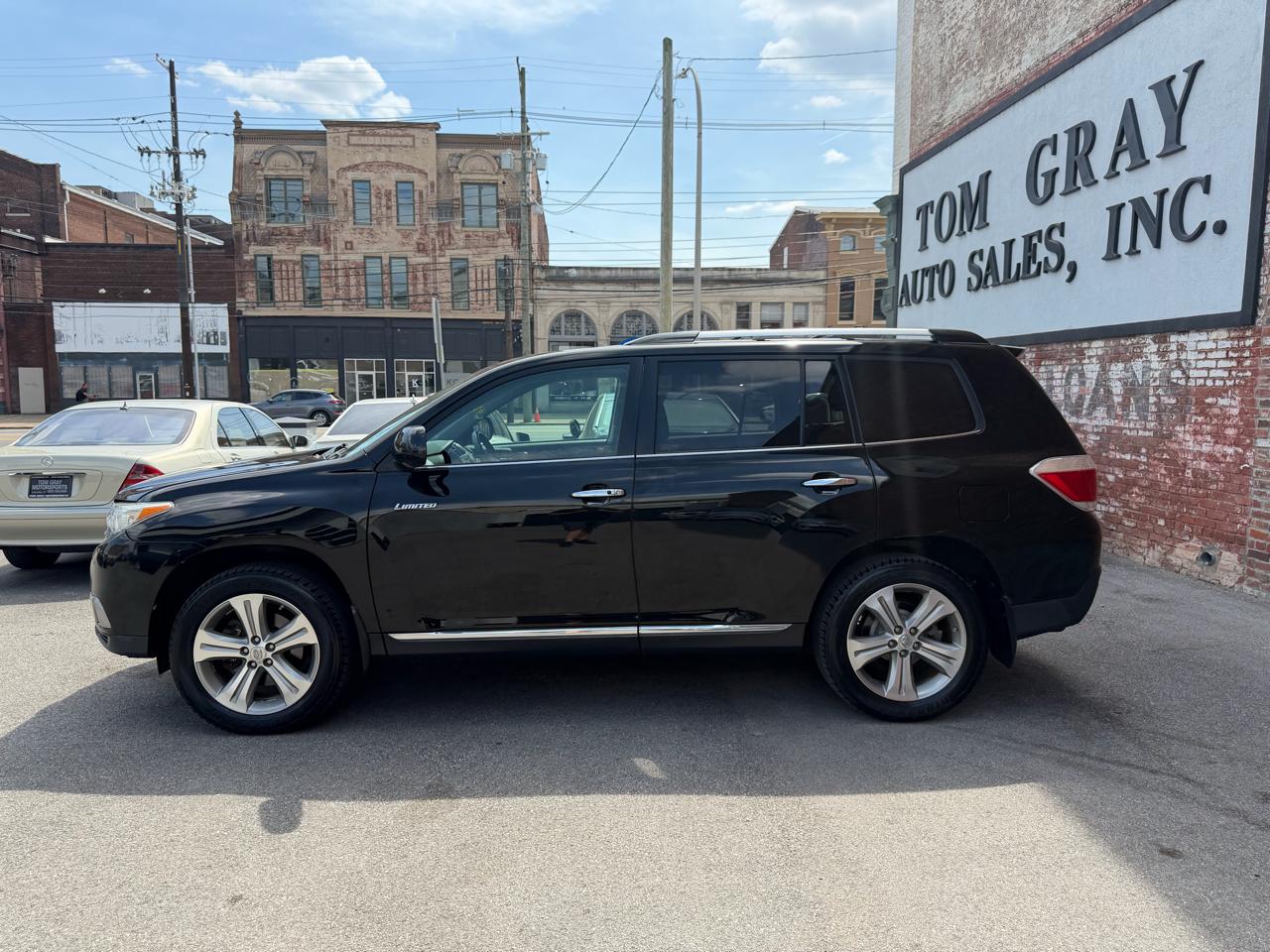 Toyota Highlander 4WD 4dr V6 Limited (Natl) 2013