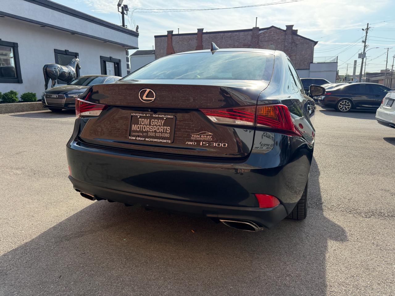 Lexus IS IS 300 AWD 2017