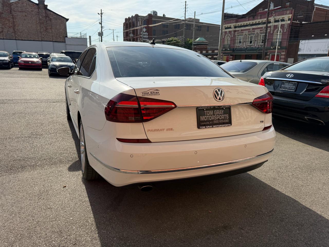 Volkswagen Passat 1.8T SEL Premium Auto 2017