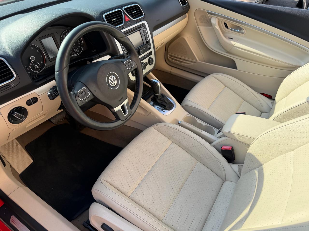 Volkswagen Eos 2dr Conv Komfort 2016