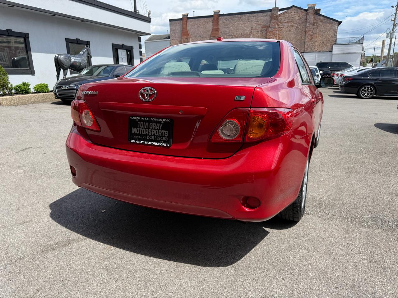 Toyota Corolla  2010