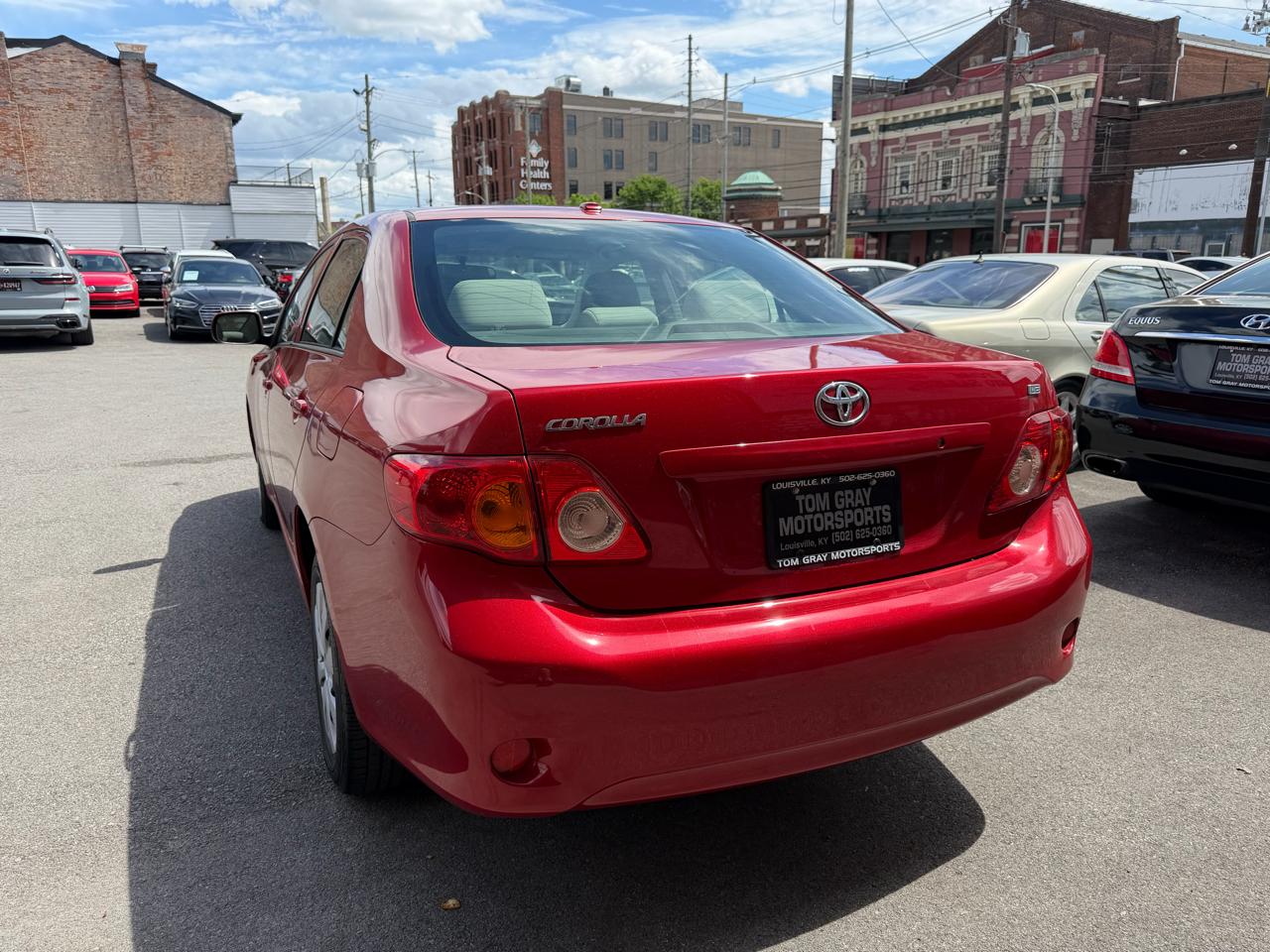 Toyota Corolla  2010