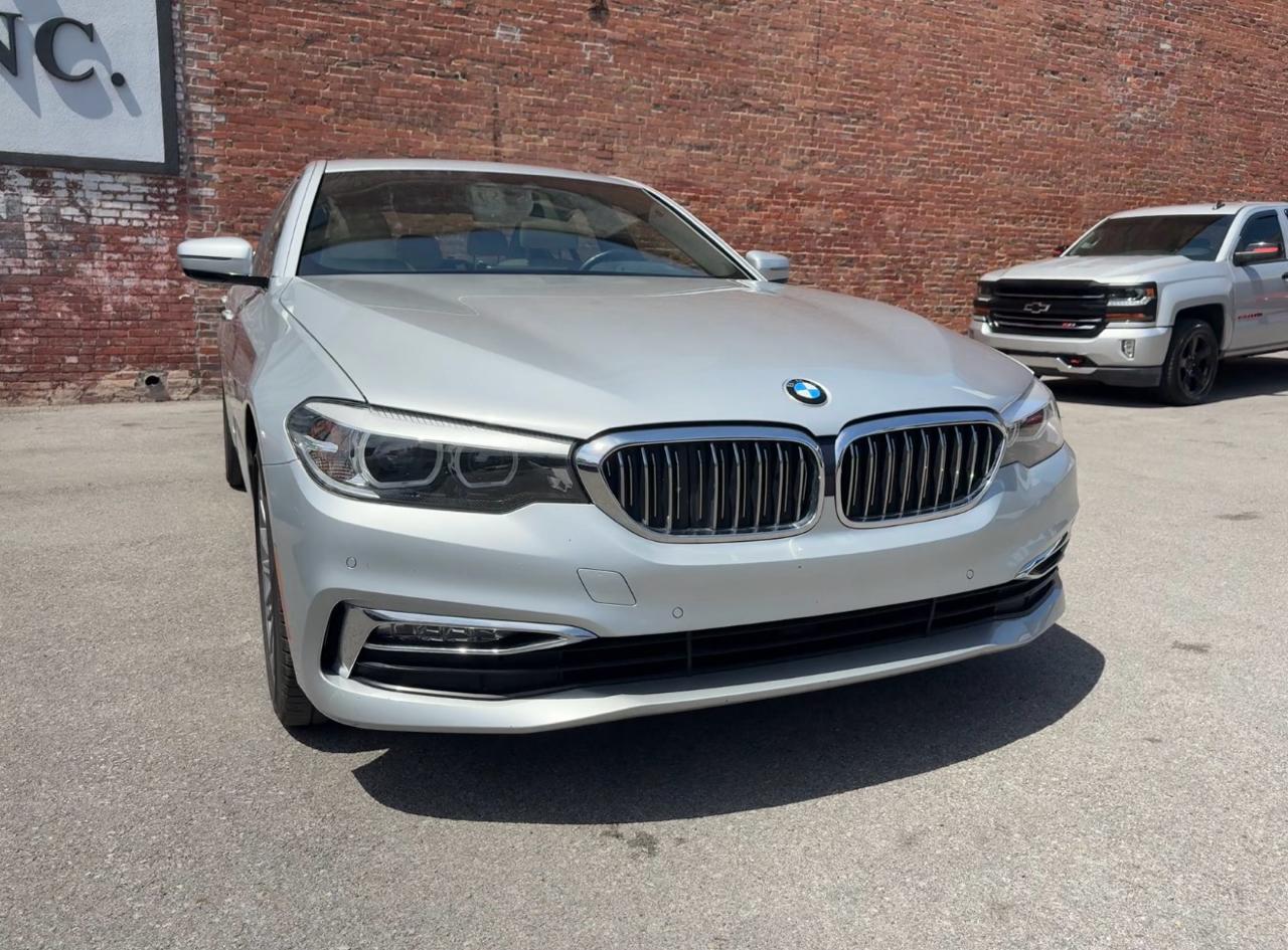 BMW 5 Series 530i xDrive Sedan 2018