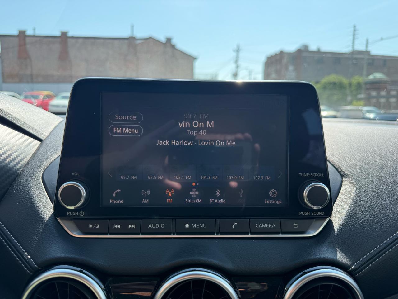 Nissan Sentra SV CVT 2020