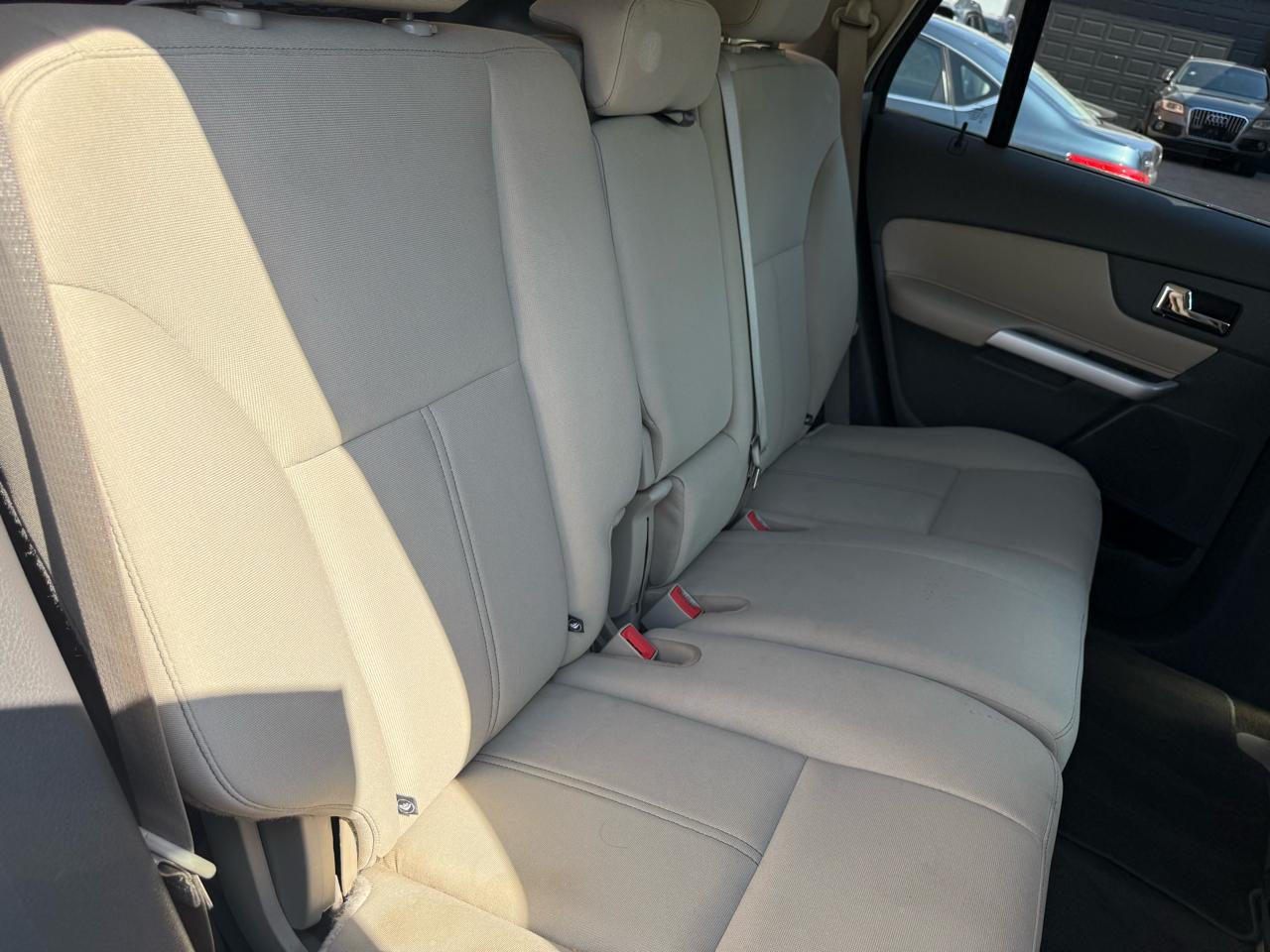 Ford Edge 4dr SE AWD 2013