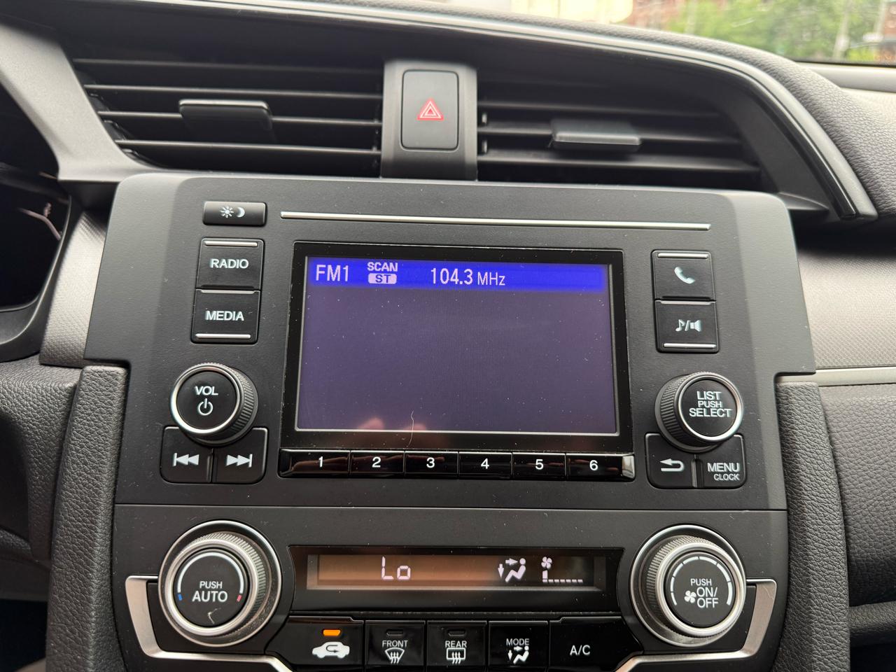 Honda Civic Sedan LX CVT 2017