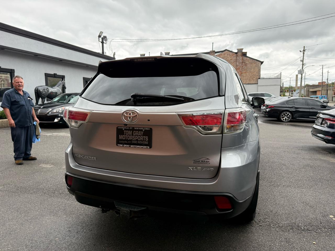 Toyota Highlander  2015