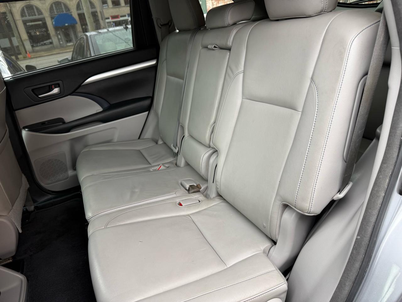 Toyota Highlander  2015