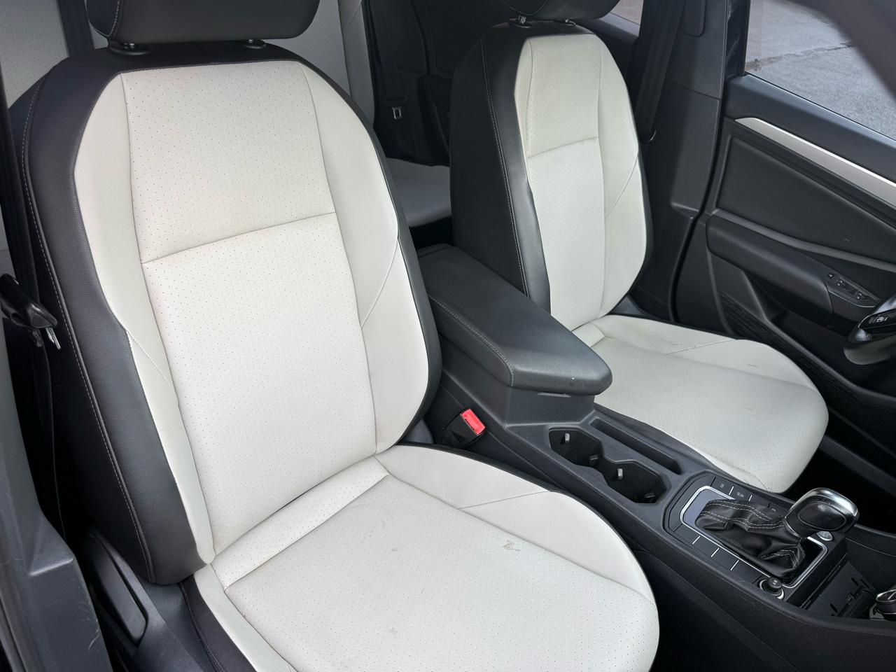 Volkswagen Jetta R-Line Auto w/ULEV 2019