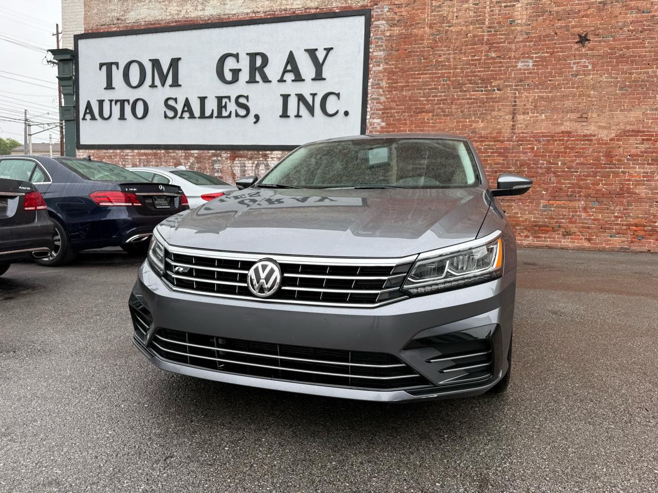 2018 Volkswagen Passat R-Line Auto