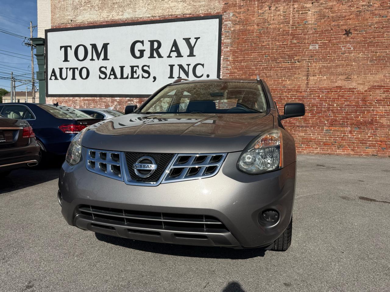 2015 Nissan Rogue Select S FWD's photo