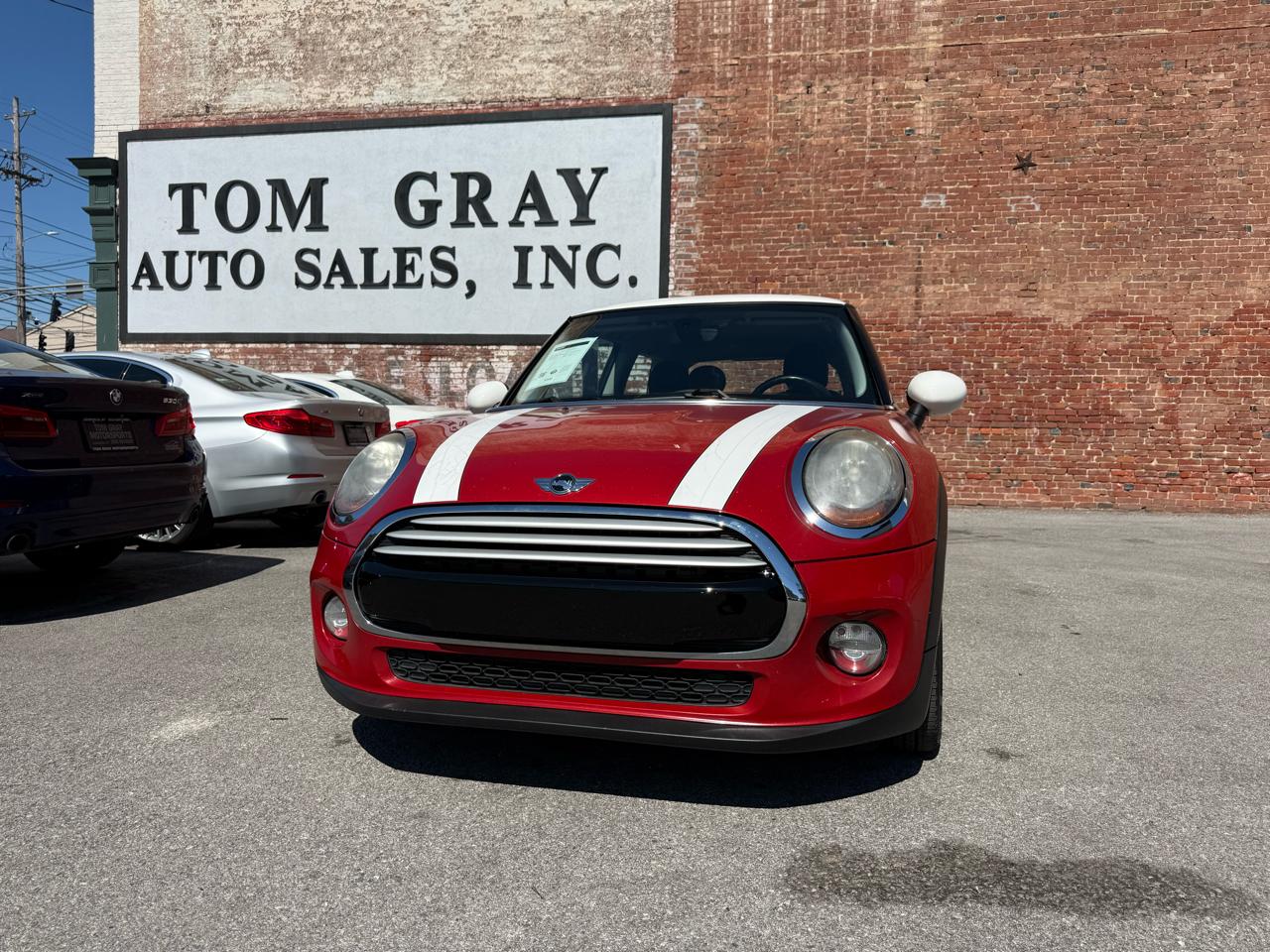 2015 MINI Cooper -'s photo