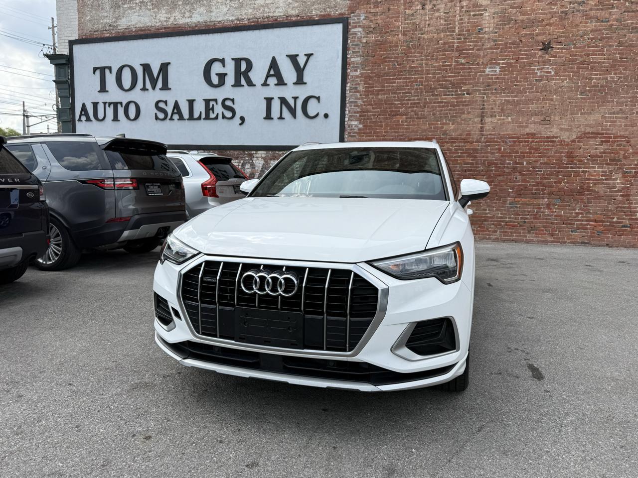 2020 Audi Q3 Premium 45 TFSI quattro