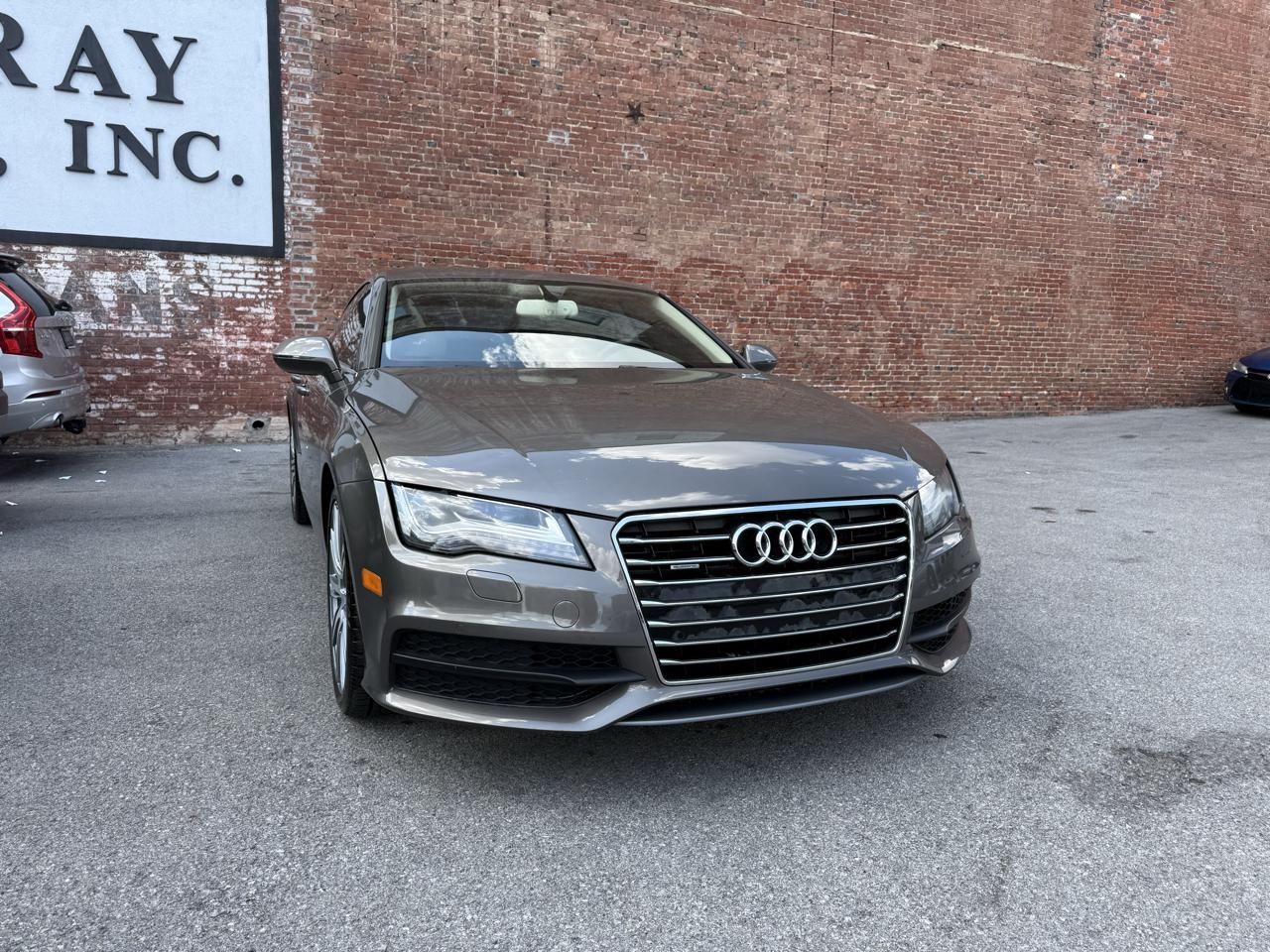 Audi A7 photo 2